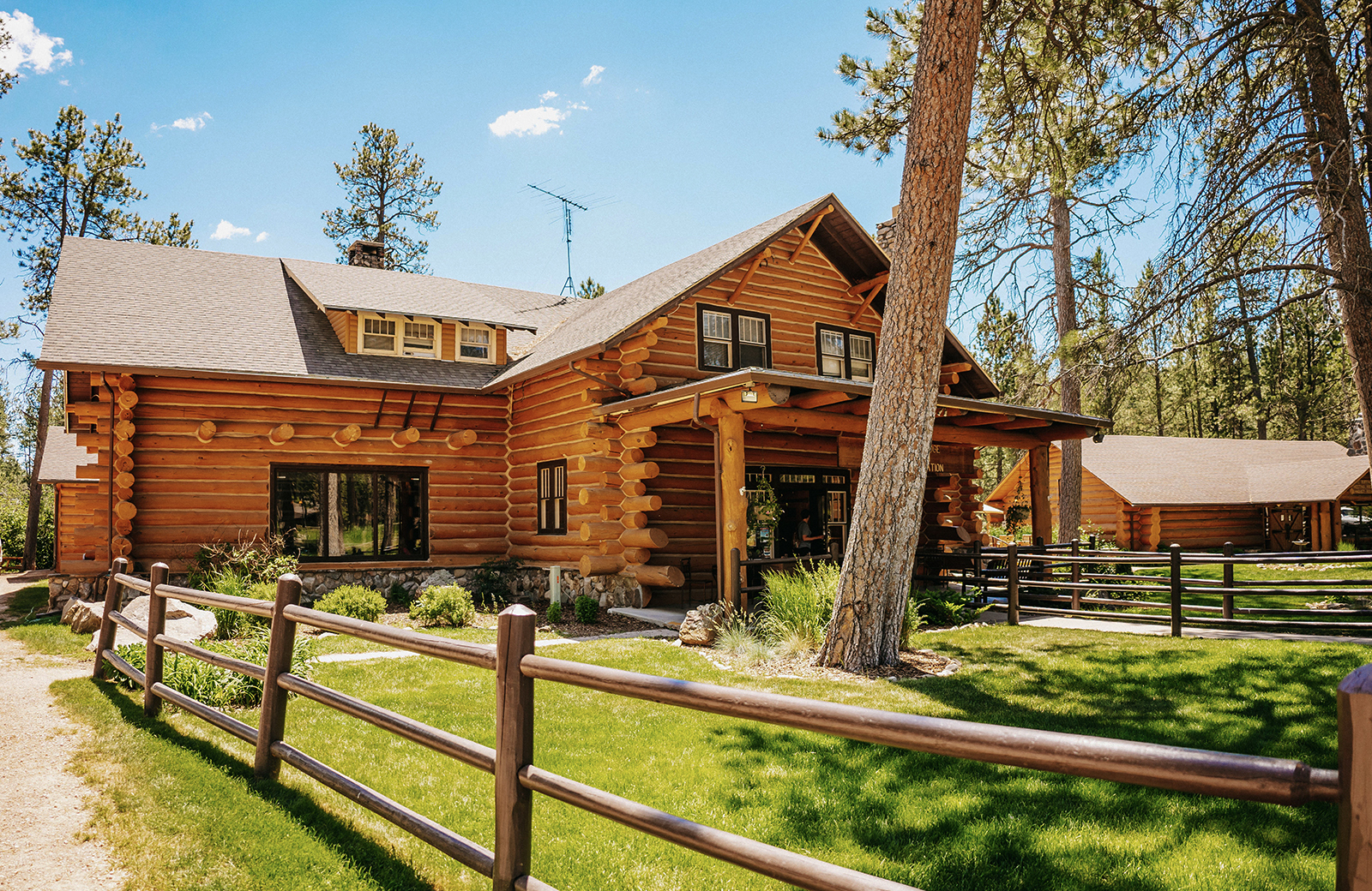 Wide shot of a Lodge at Custer State Park Resort